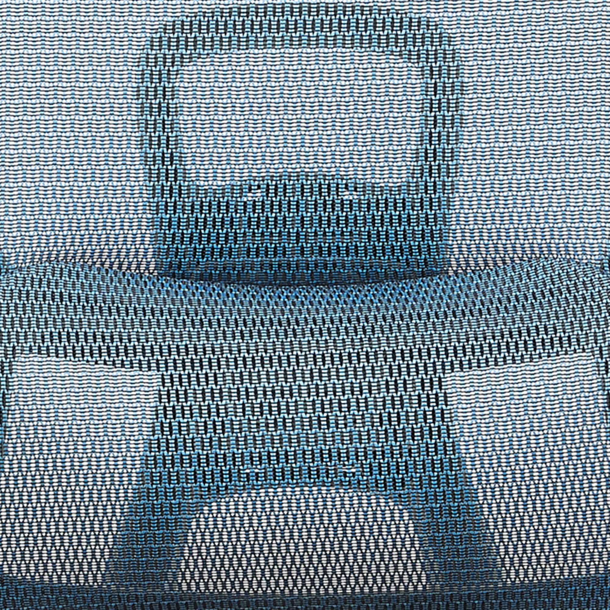 26061528