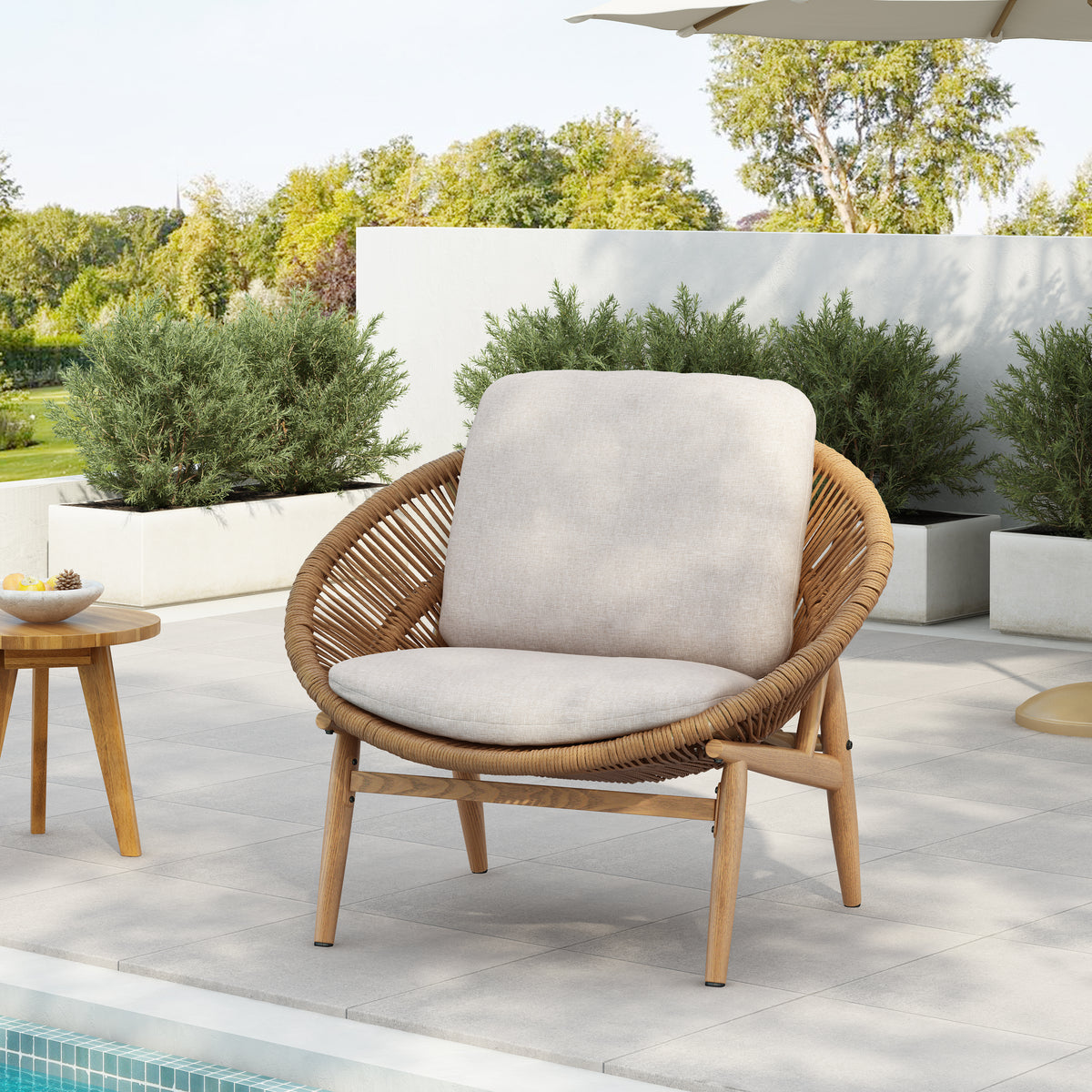 Light Brown Wicker Outdoor Papasan Lounge Chair with Cushions