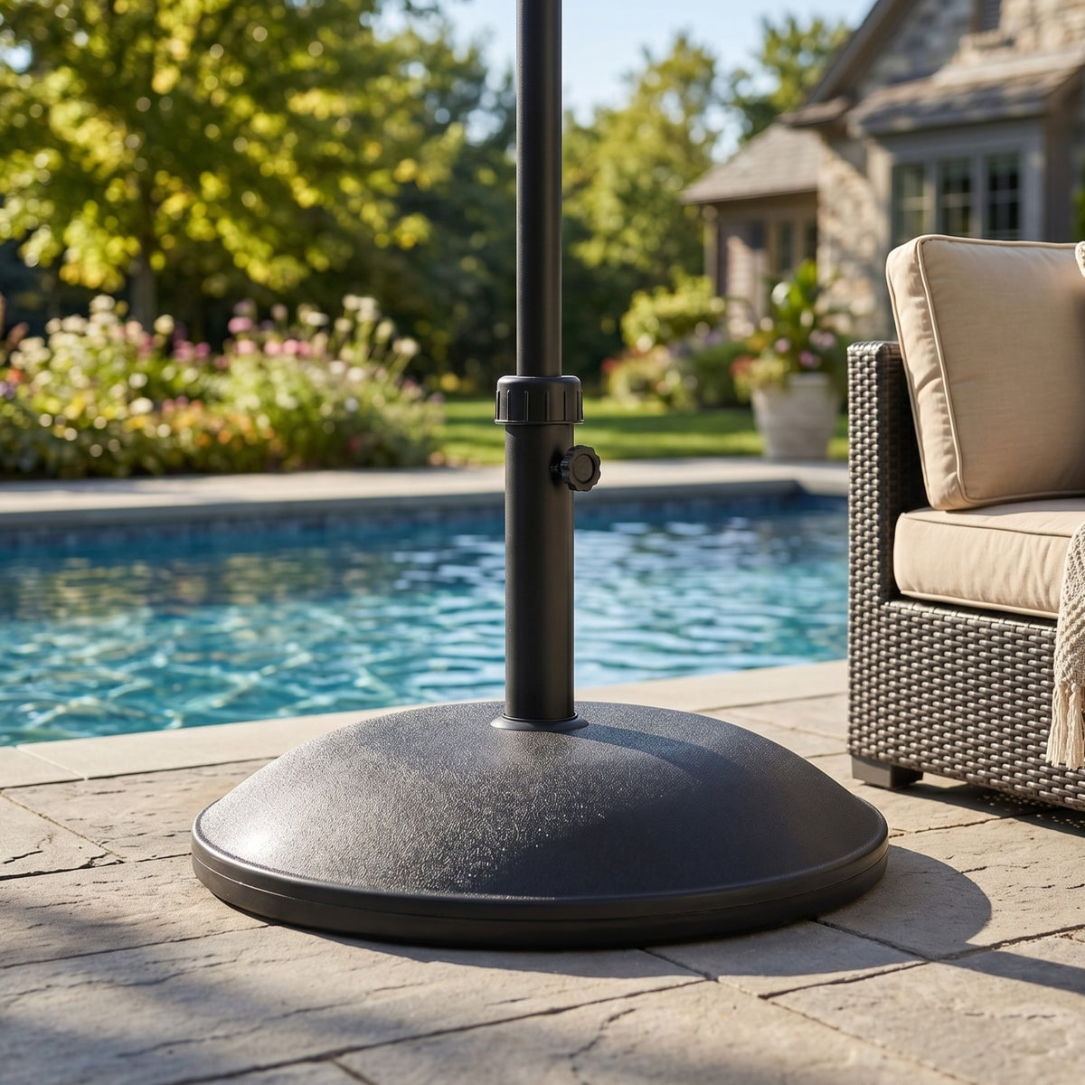 Black Resin Patio Umbrella Base, Round
