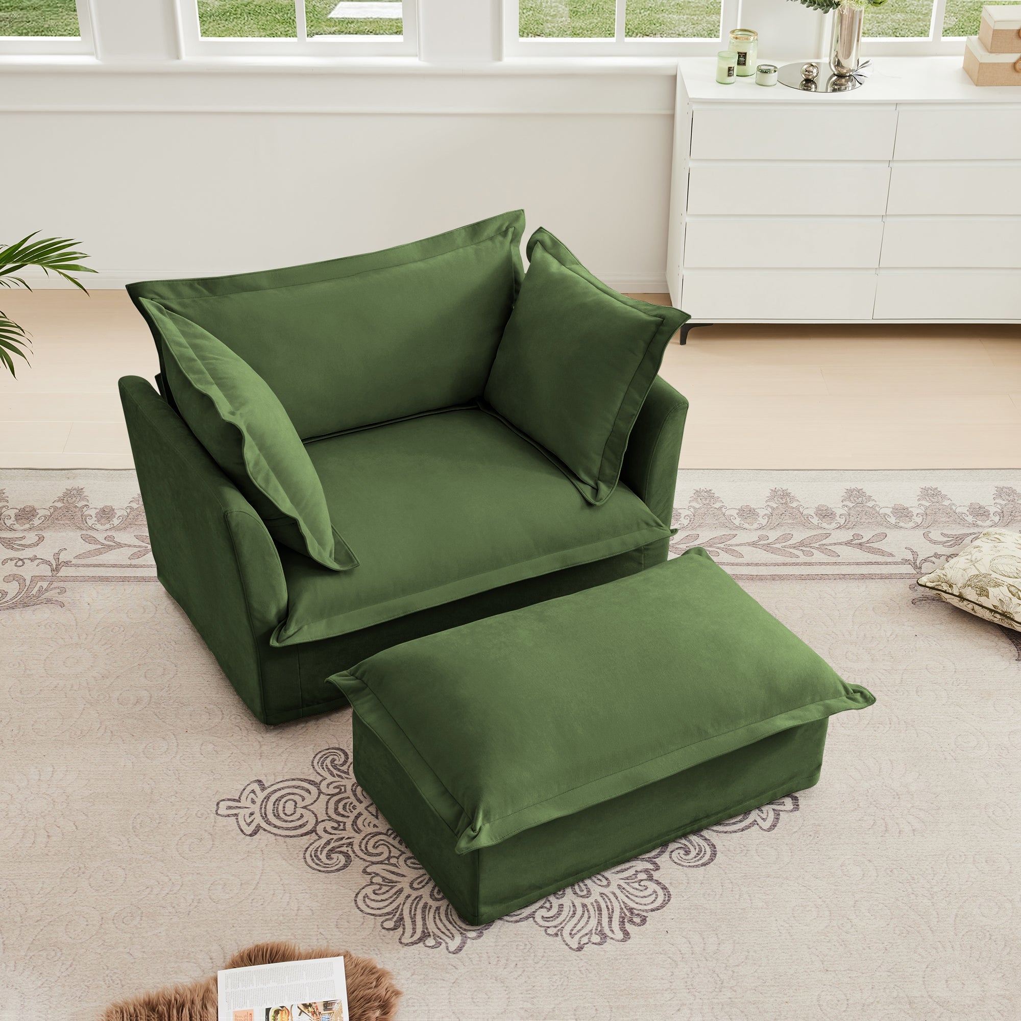 Fluffy Lounge Chair in Chenille Olive #Fabric_Chenille Olive