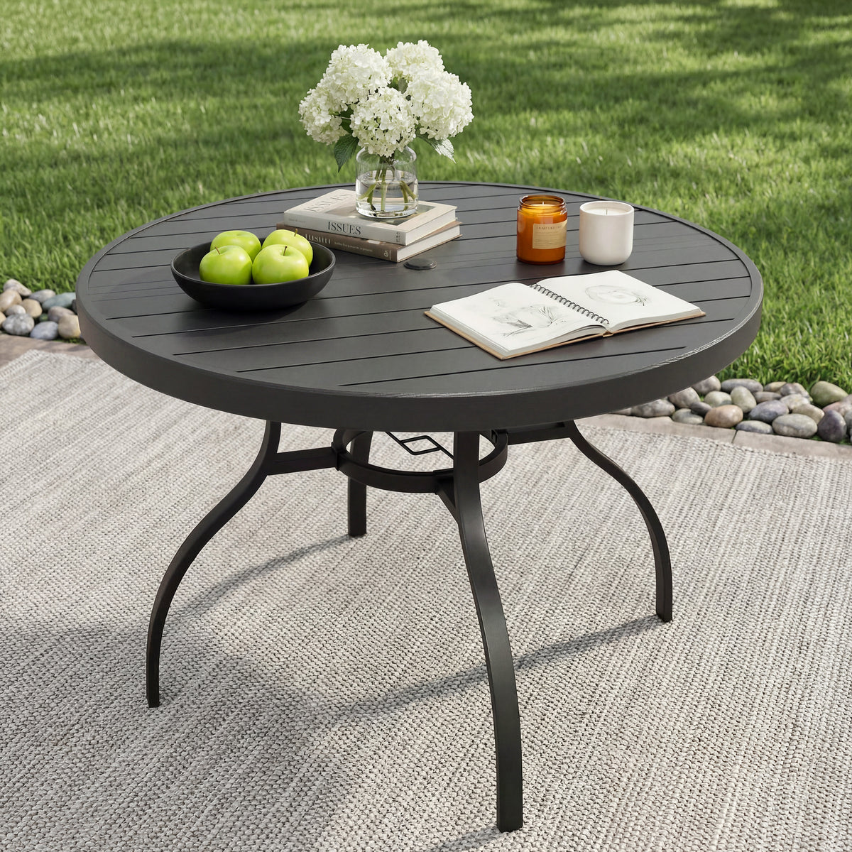 Black Metal Round Outdoor Dining Table