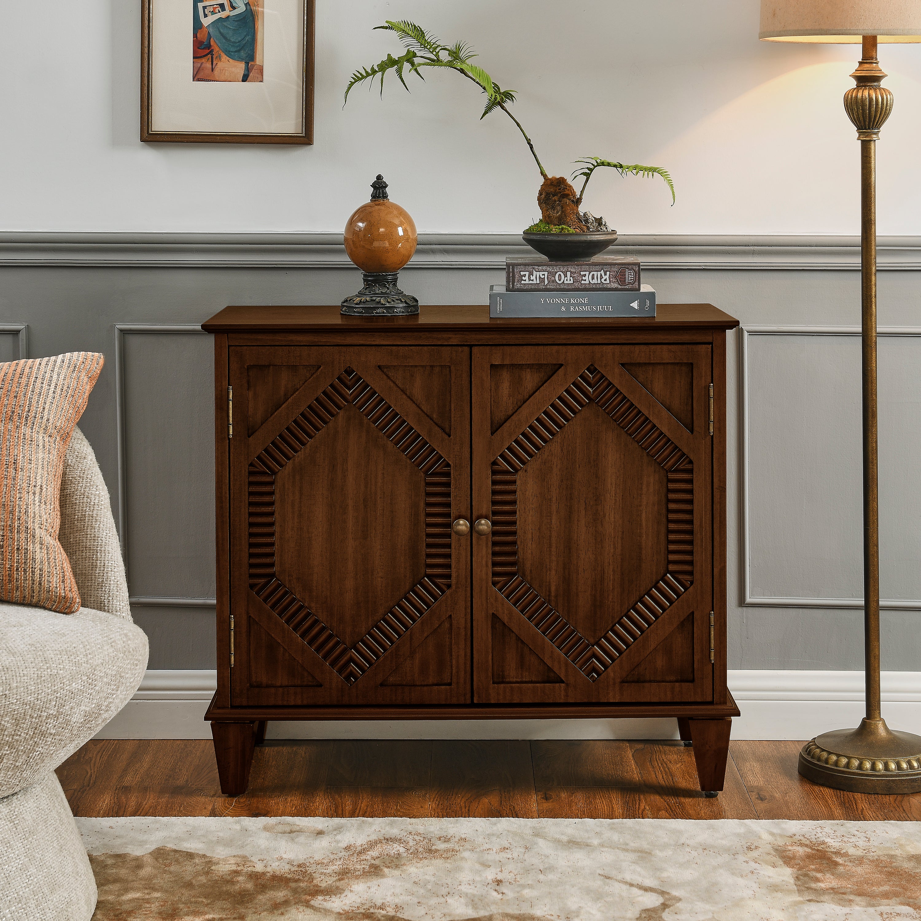 Walnut Accent Display Cabinet, Retro 2-Door Sideboard with Storage