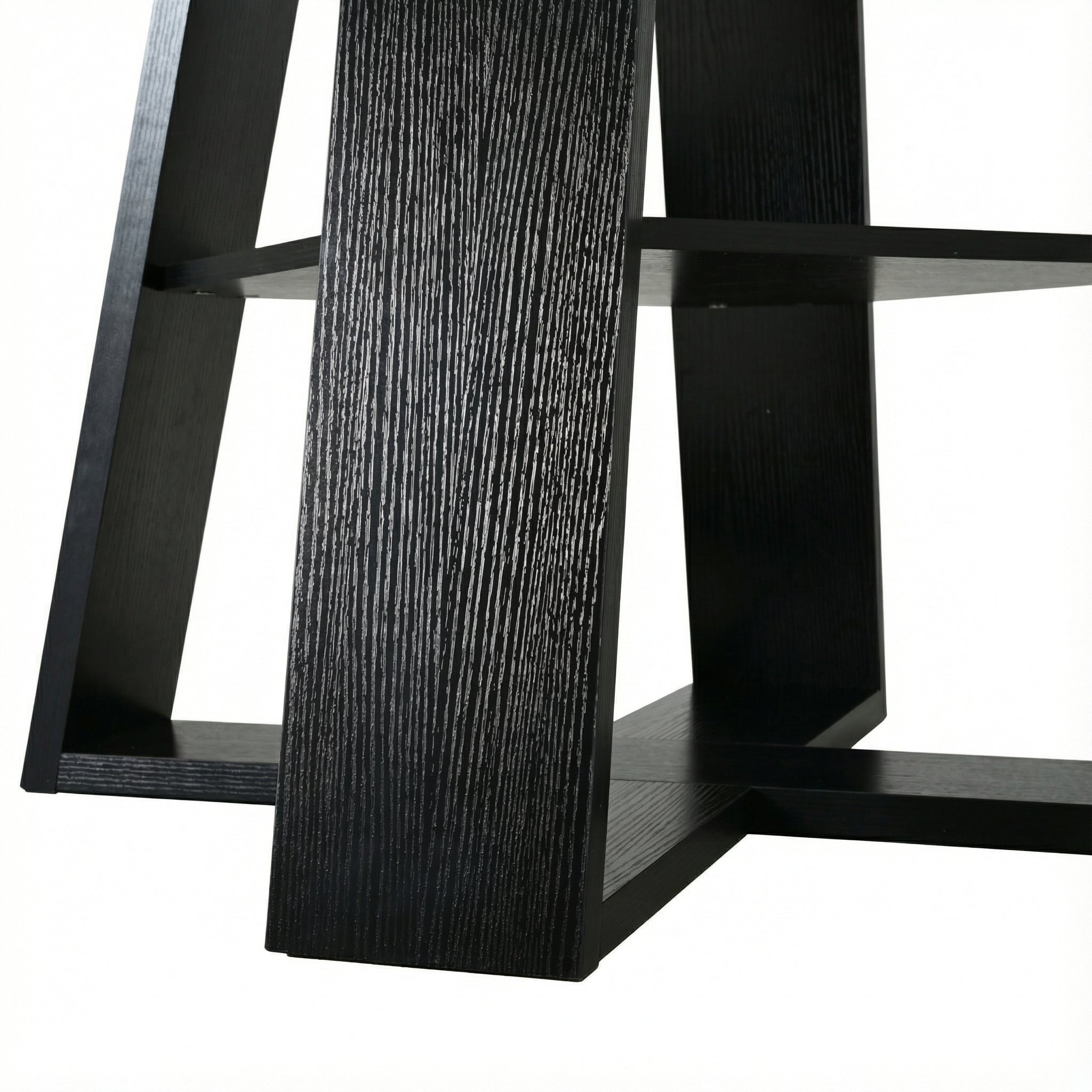 Close-up of the black cross base center column and stretcher