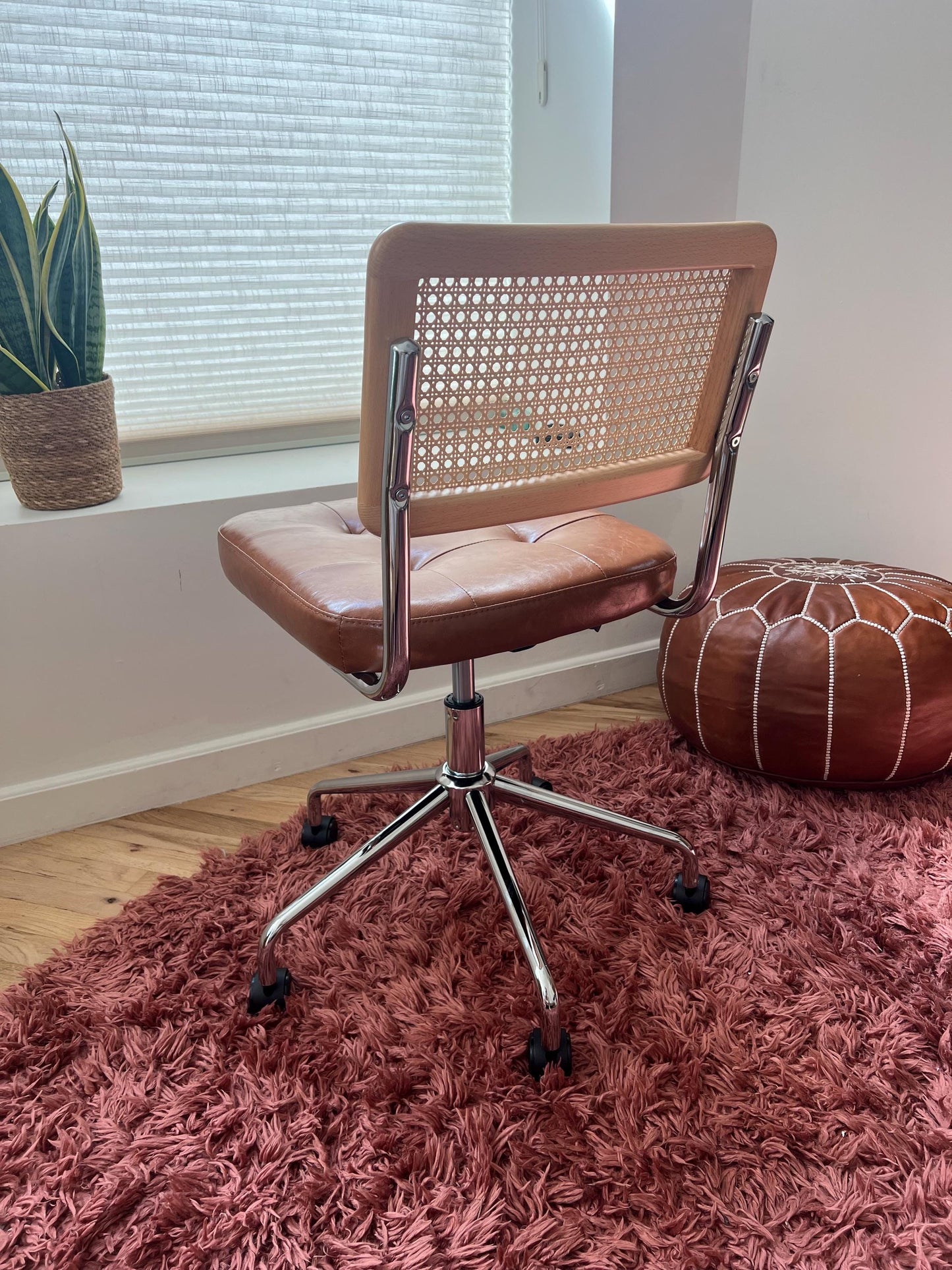 Mid Century Modern Desk Chair – Vegan Leather & Stainless Steel