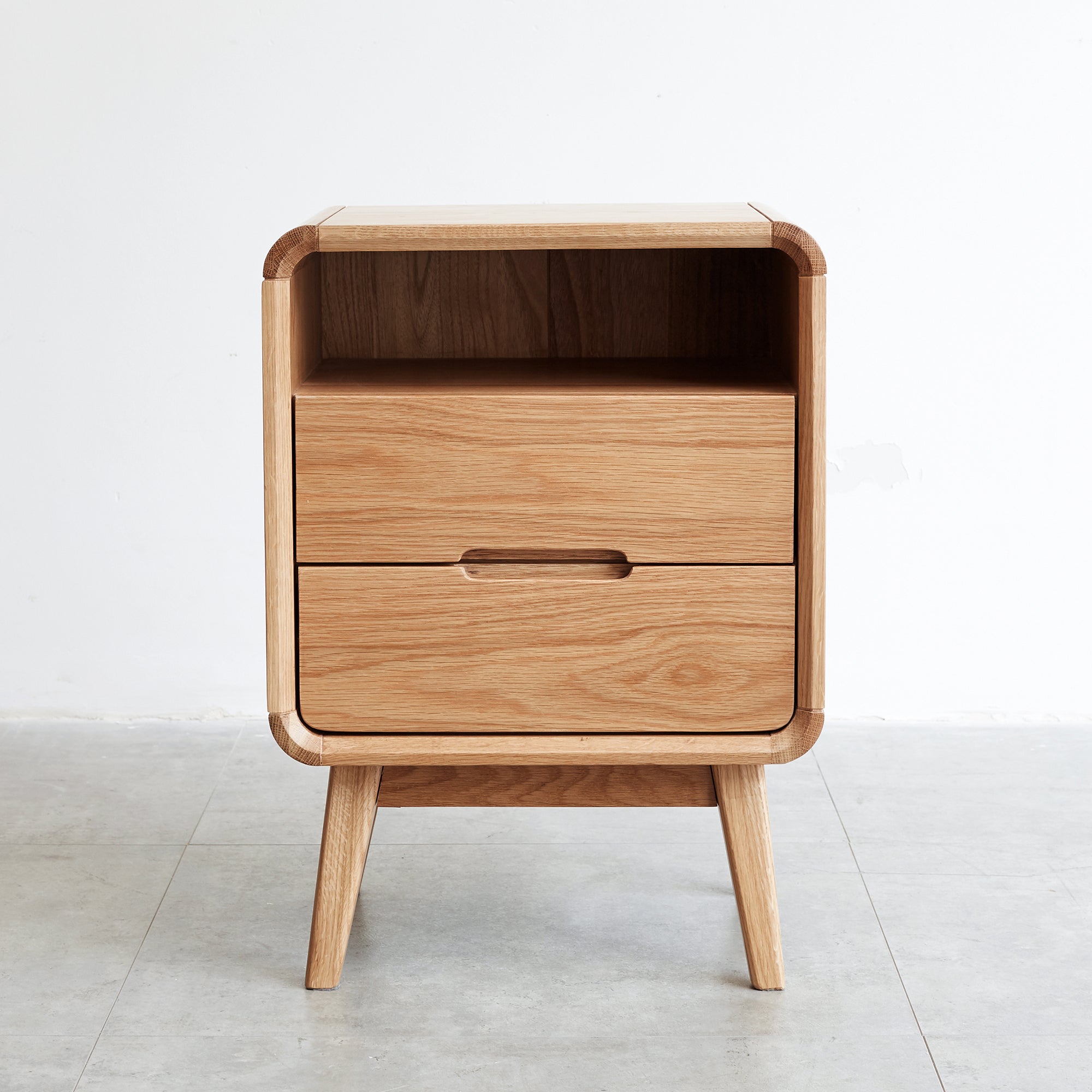 Solid Oak Nightstand with 2 Drawers, Natural Finish