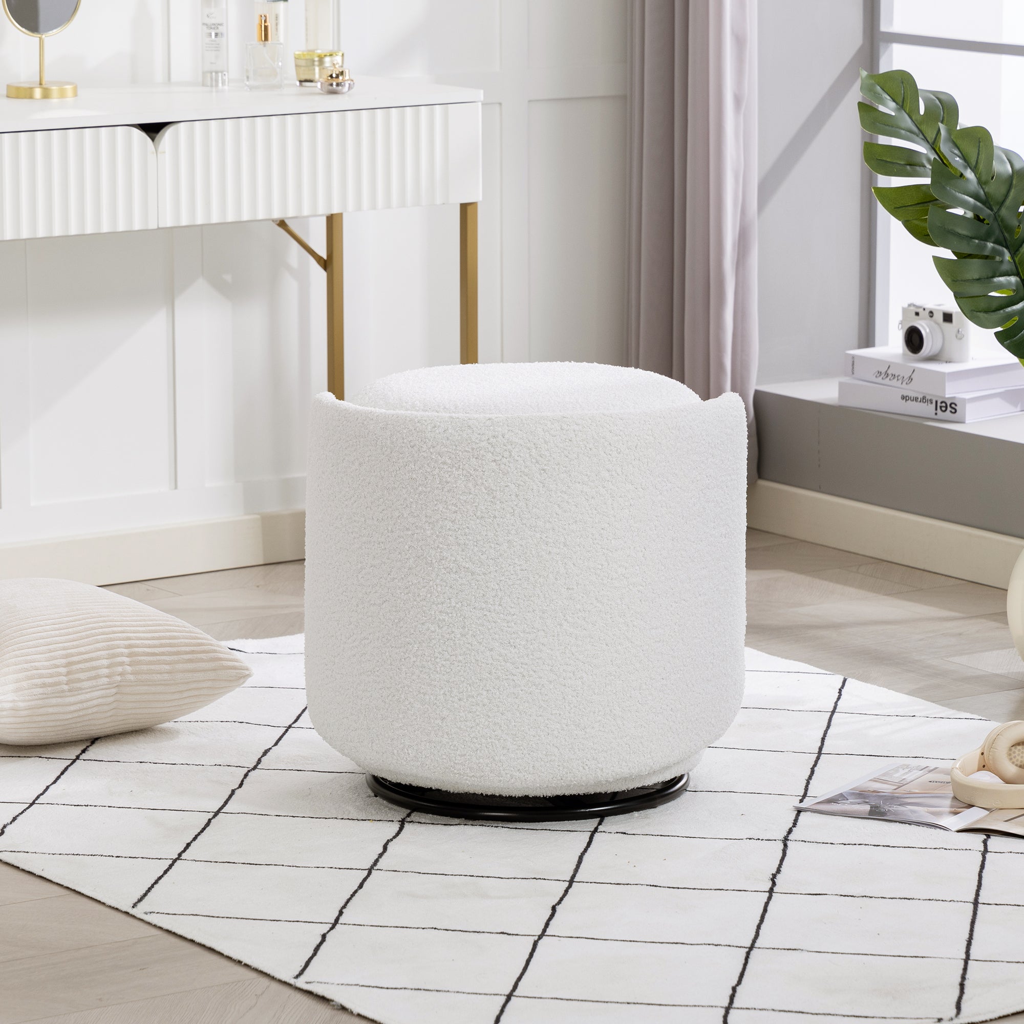 25822631