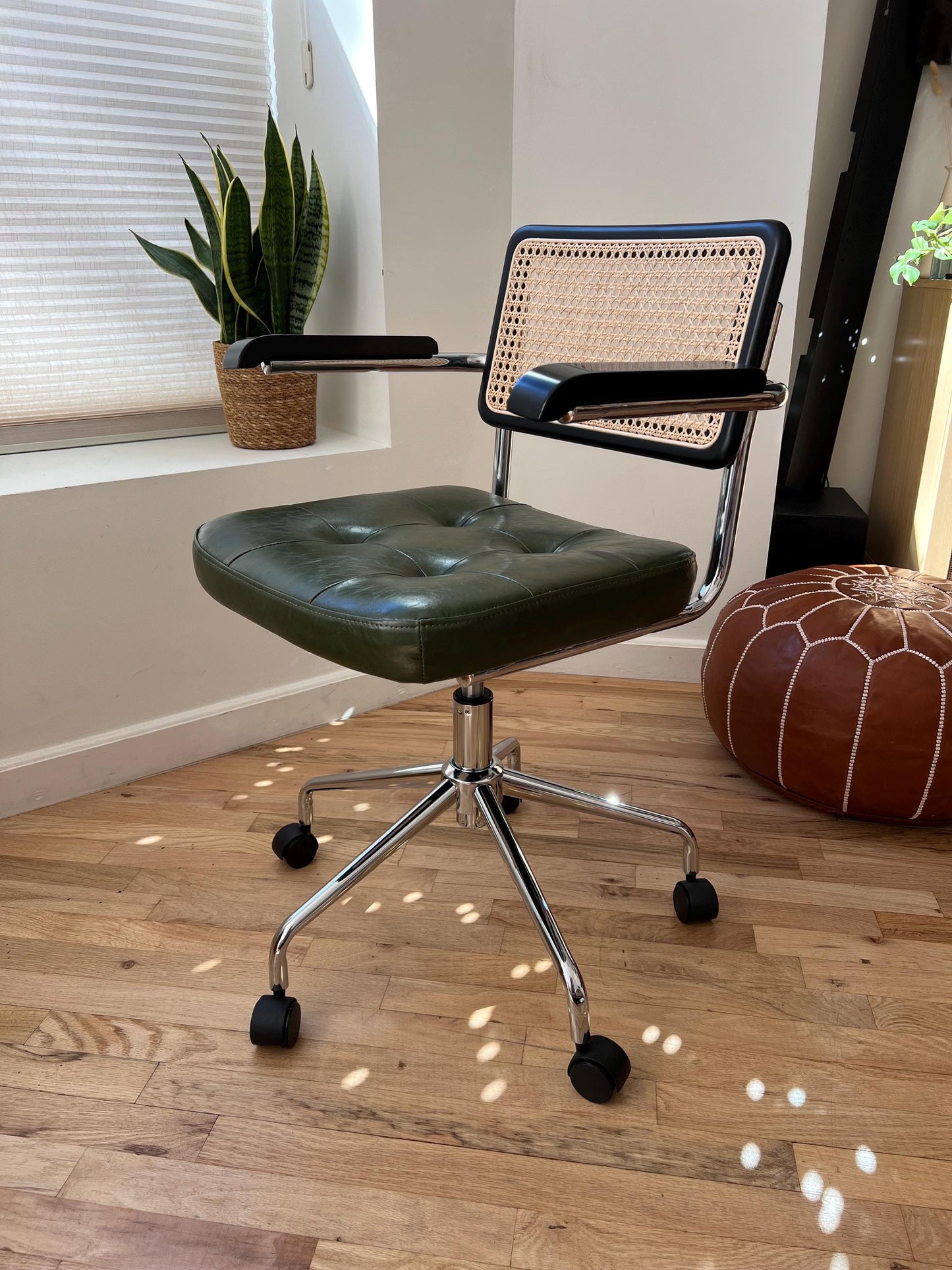 Mid Century Modern Desk & Office Chair – Handwoven Rattan & Vegan Leather