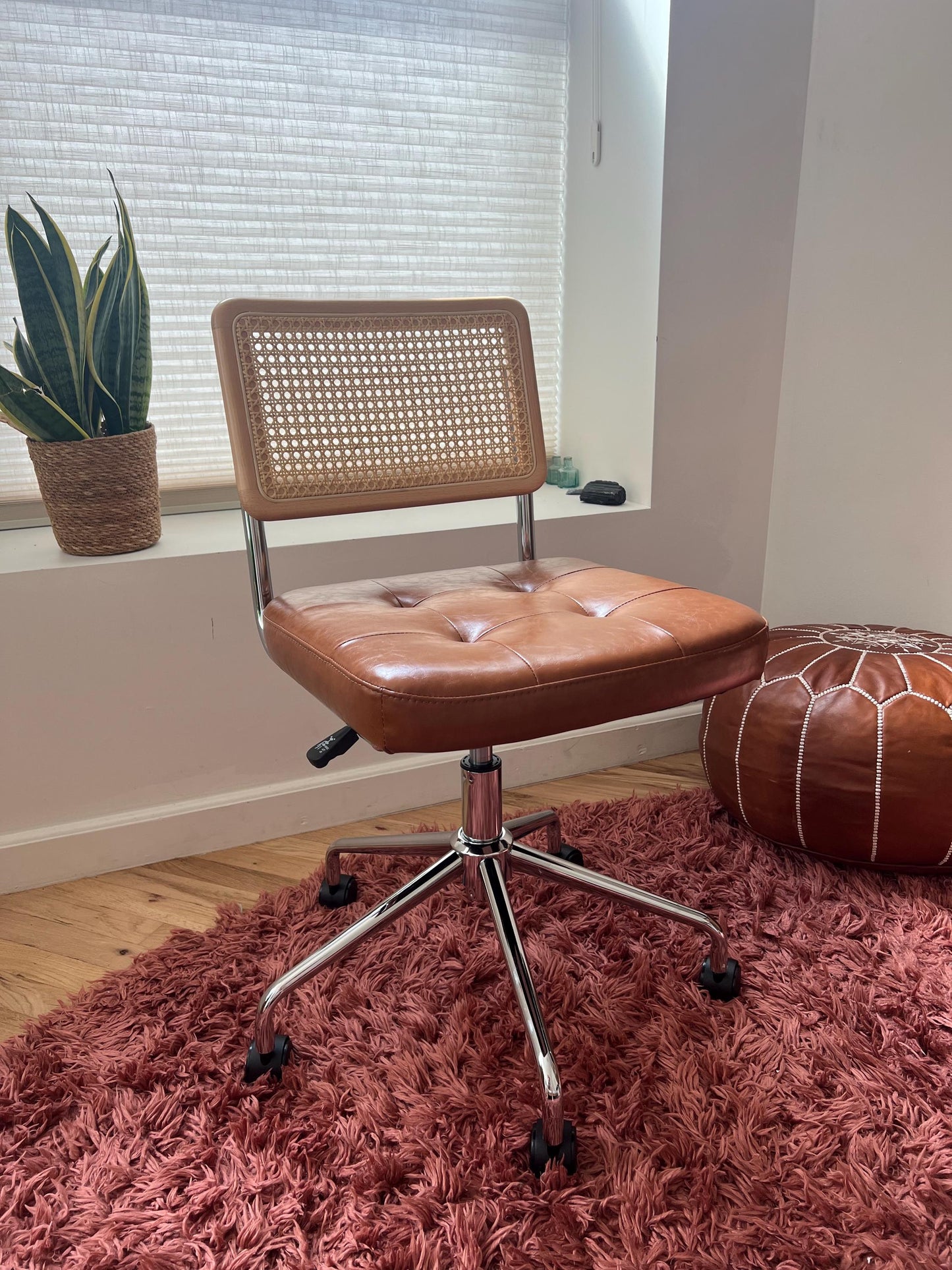 Mid Century Modern Desk Chair – Vegan Leather & Stainless Steel