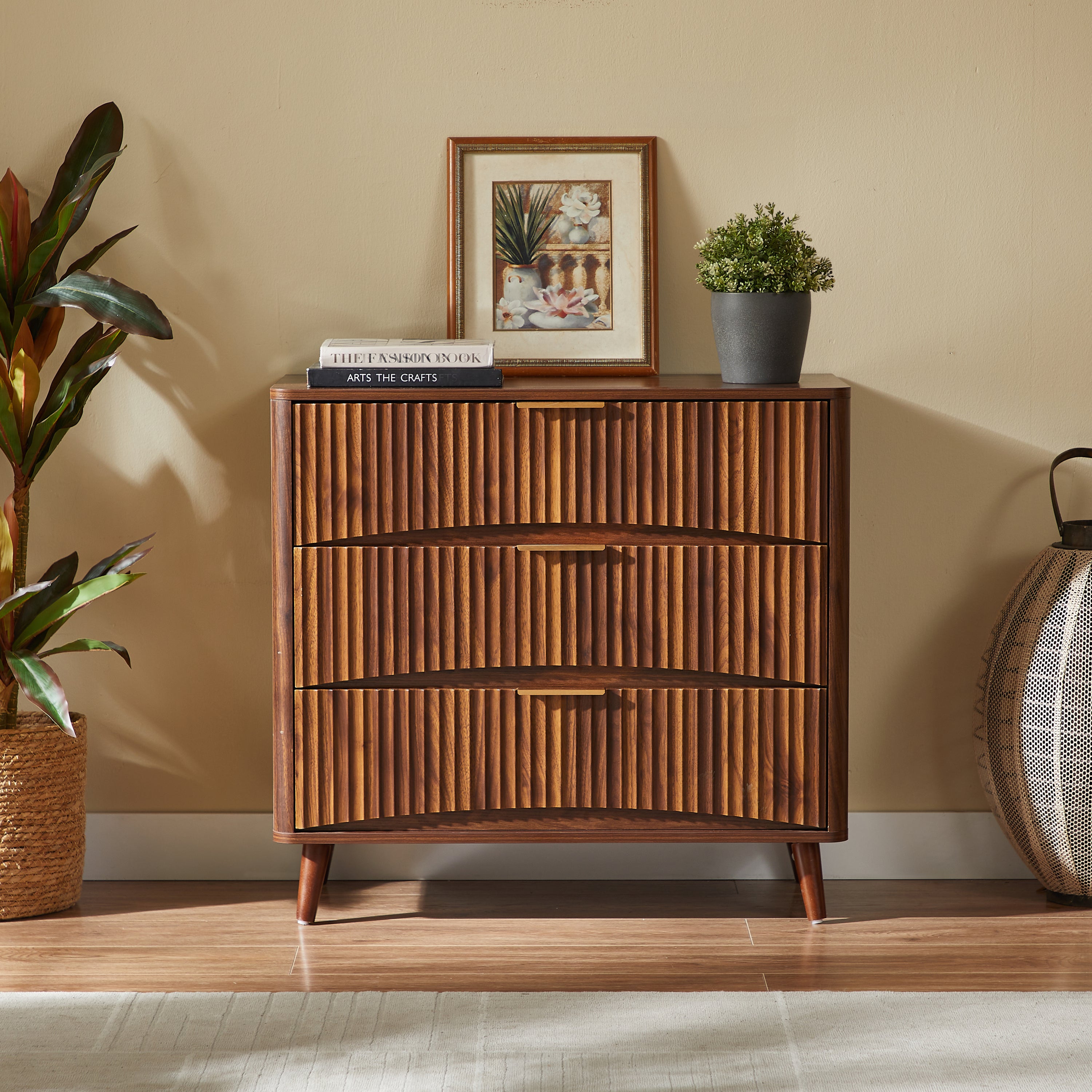 Fluted 3 Drawer Dresser, Walnut