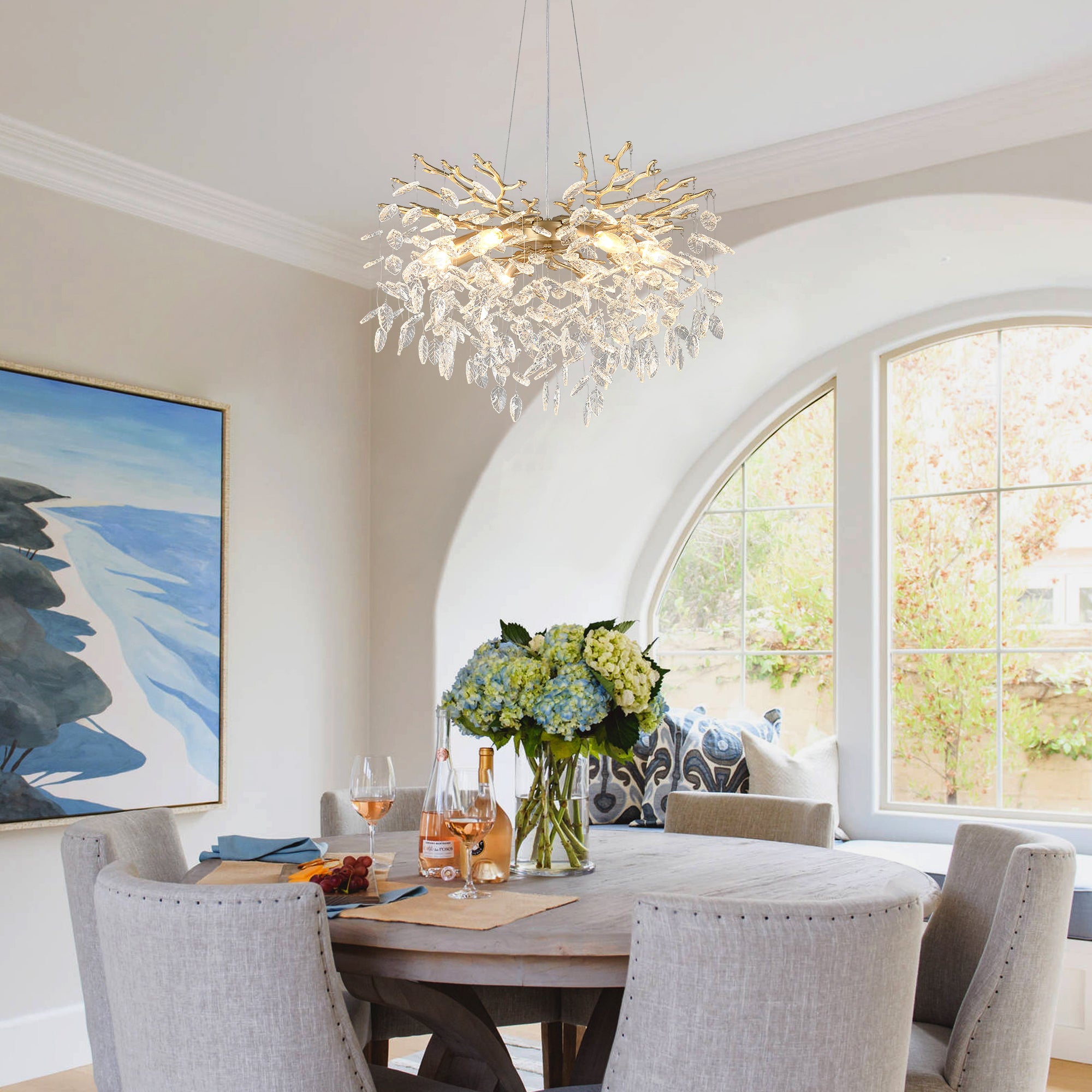 Chandelier, 10-Light Traditional Metal Design, Gold Finish